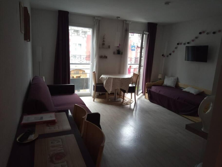 Agreable Studio Familial A Lourdes, Proche Gare Экстерьер фото